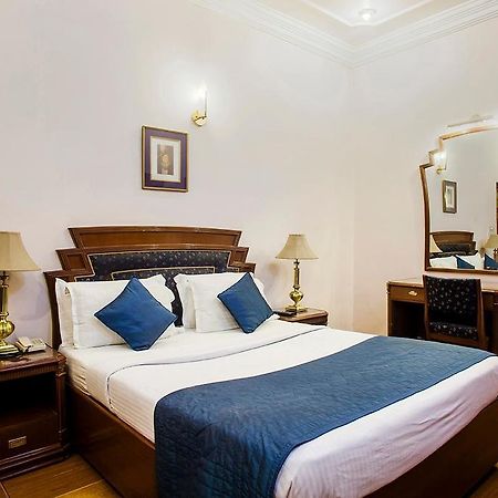 Hotel Imperial House Allahabad Ngoại thất bức ảnh