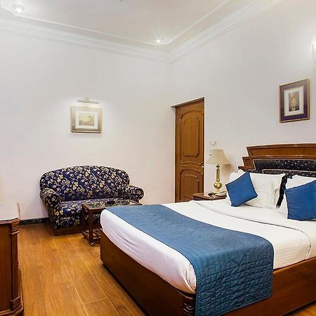 Hotel Imperial House Allahabad Ngoại thất bức ảnh