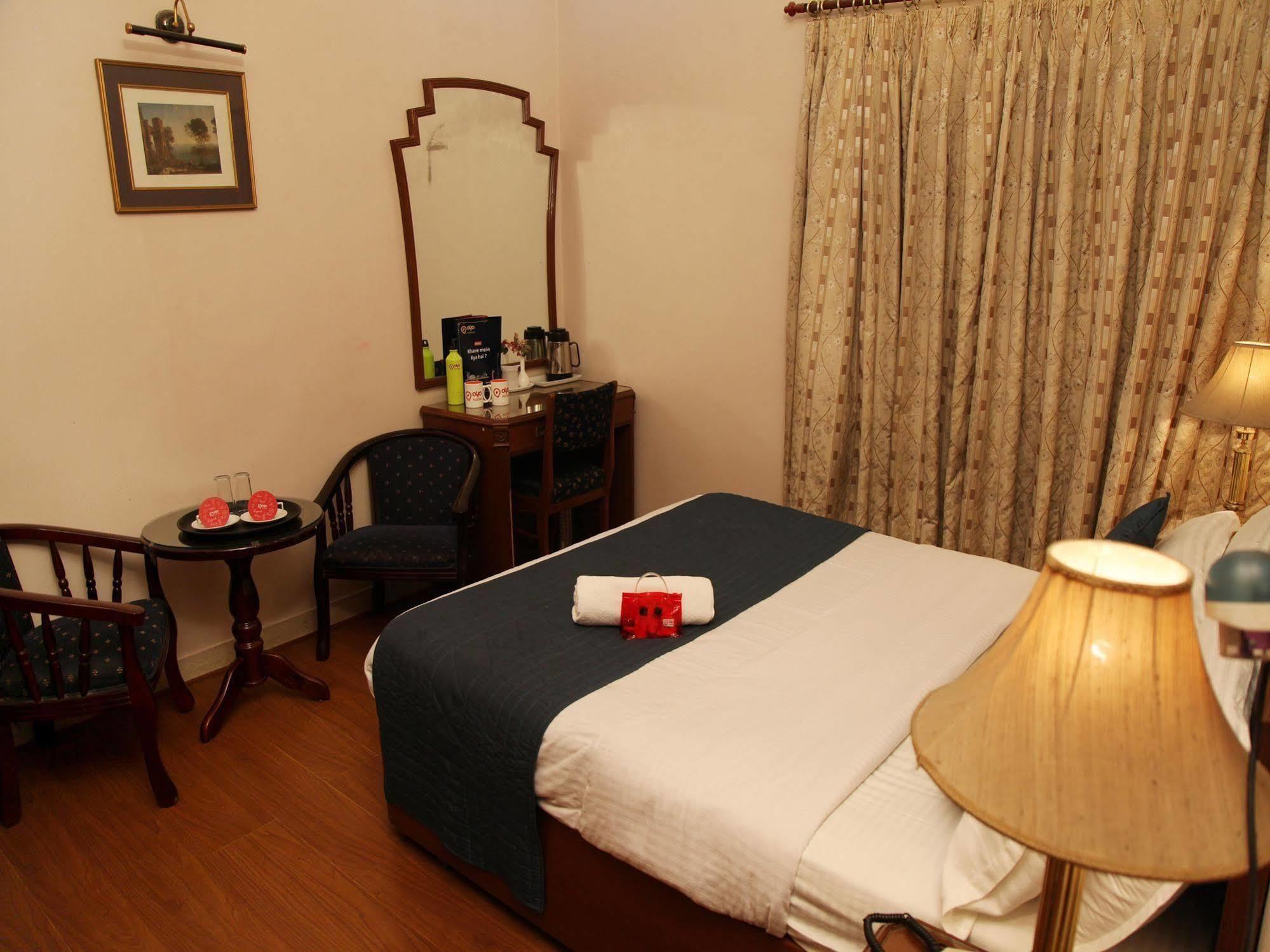 Hotel Imperial House Allahabad Ngoại thất bức ảnh