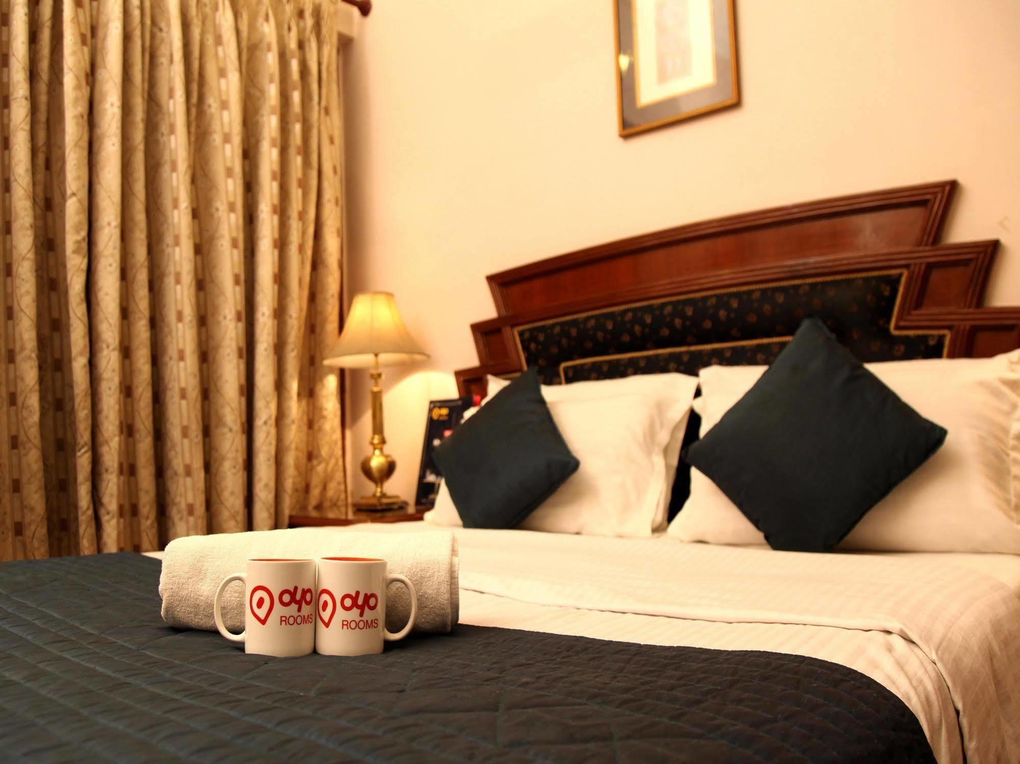 Hotel Imperial House Allahabad Ngoại thất bức ảnh